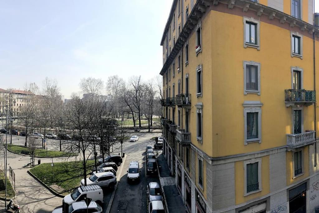 Lovely Flat With Park View Milan Exterior photo