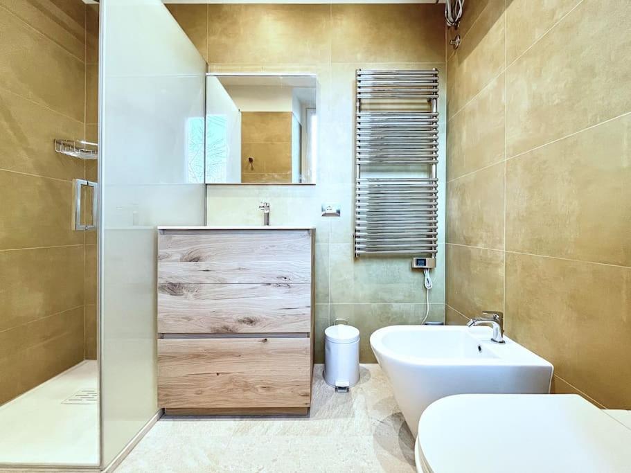 Lovely Flat With Park View Milan Exterior photo